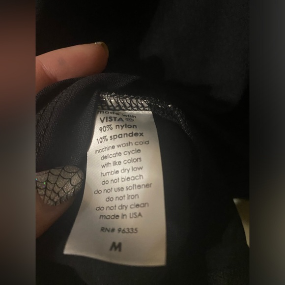 Susana Monaco Black M Top NWT - Picture 6 of 6